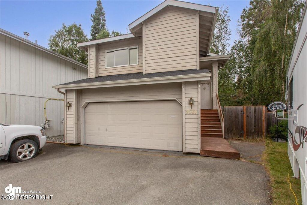 2031 Wenmatt Cir, Anchorage, AK 99517