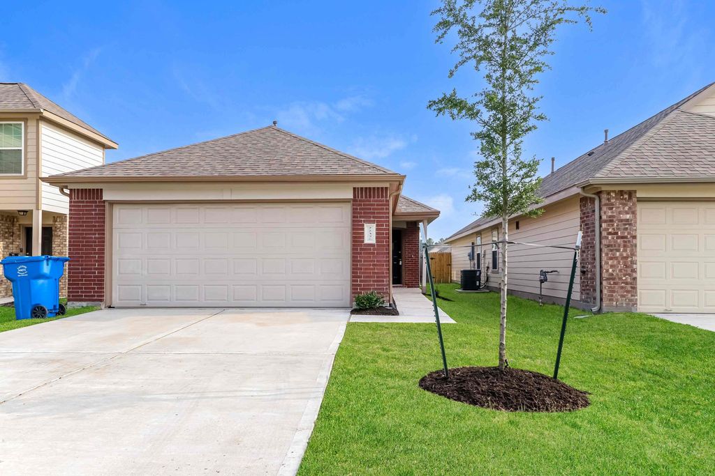 22375 Dominguez Dr, Porter, TX 77365