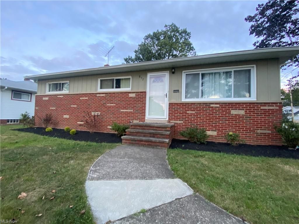 857 Bayridge Blvd, Willowick, OH 44095