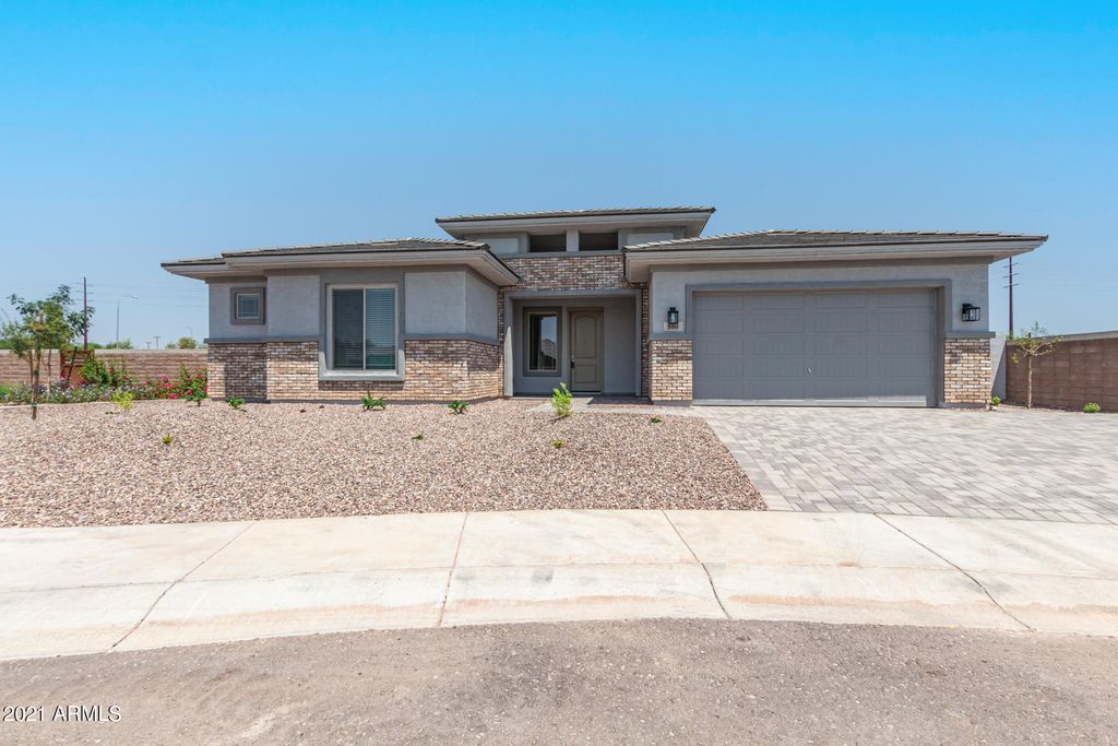880 W Flamingo Dr, Chandler, AZ 85286