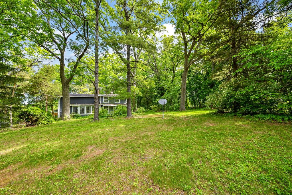 view 13th full size image of this home