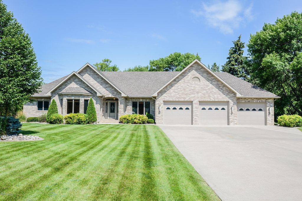 130 W Brunsdale Dr, Mayville, ND 58257 Trulia