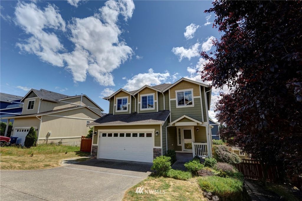 257 E Barlow Court E, Bremerton, WA 98310