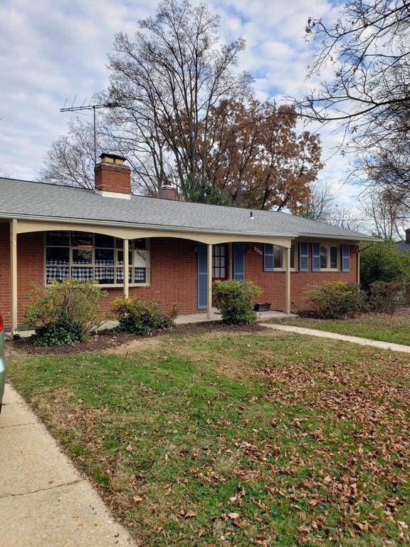 1112 Dunoon Rd, Silver Spring, MD 20903