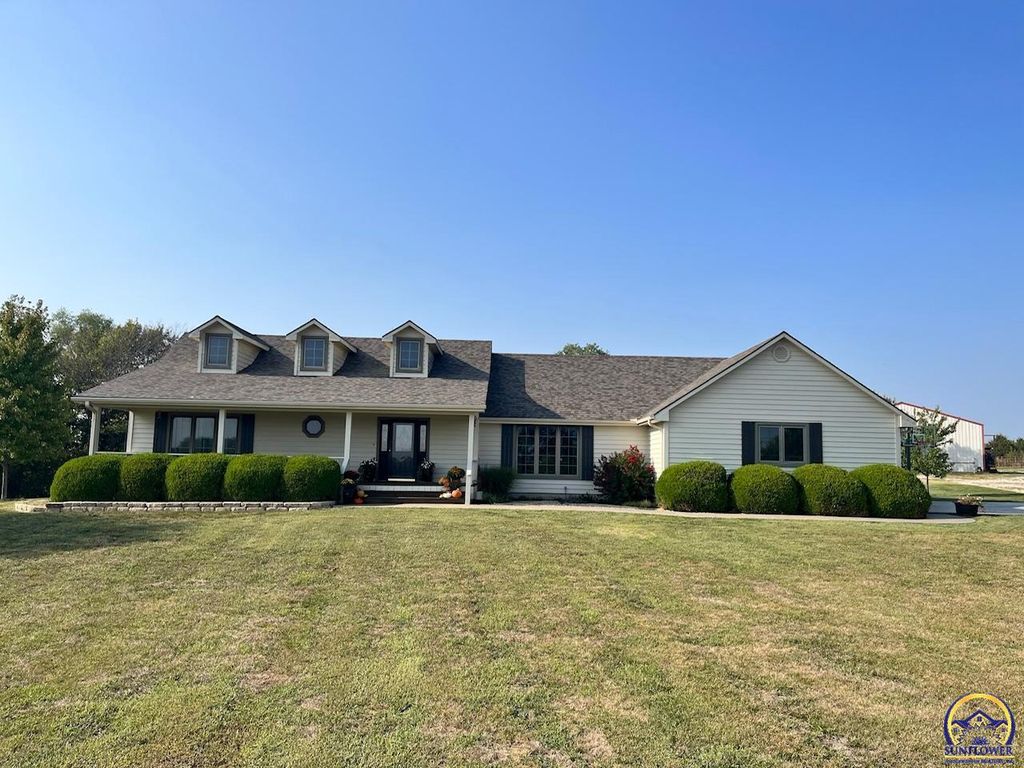 1707 W 6th St, Lyndon, KS 66451 Trulia