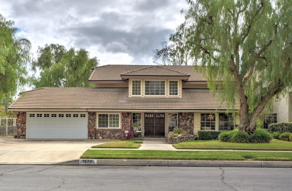 1570 Rosewood St, Upland, CA 91784