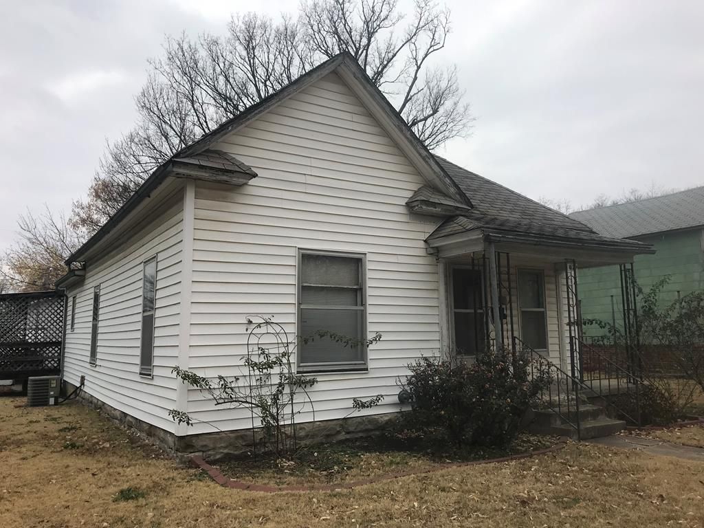 1029 N 6th St, Independence, KS 67301 MLS 47794 Trulia