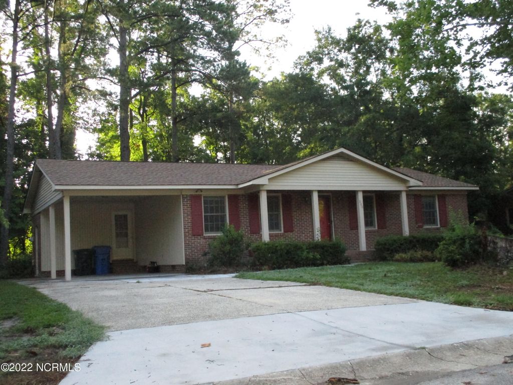 906 E Scotsdale Road, Laurinburg, NC 28352 Trulia