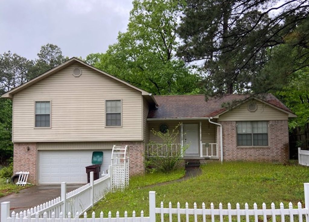 730 Cara Jane Dr, Redfield, AR 72132