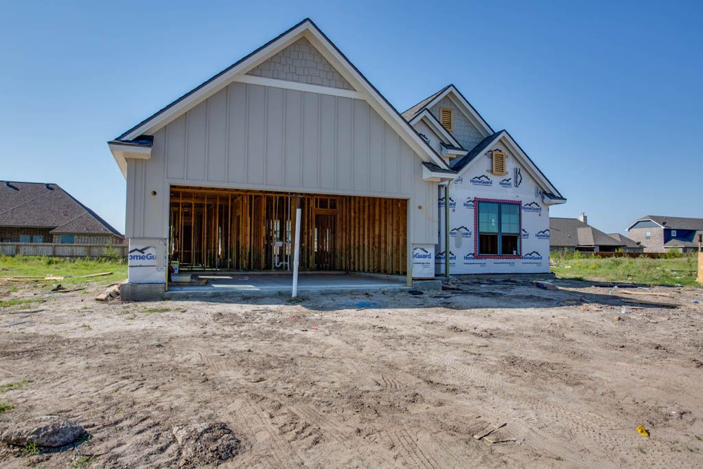 4010 Crooked Creek Path, College Station, TX 77845