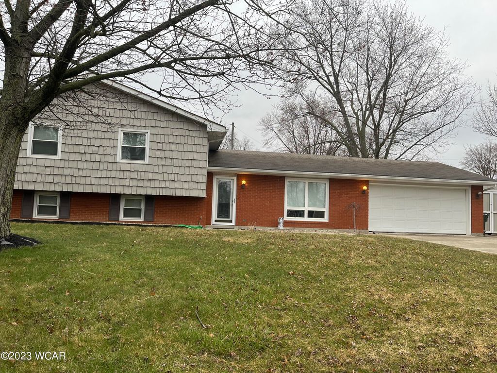 1237 W  Shore Dr, Lima, OH 45805