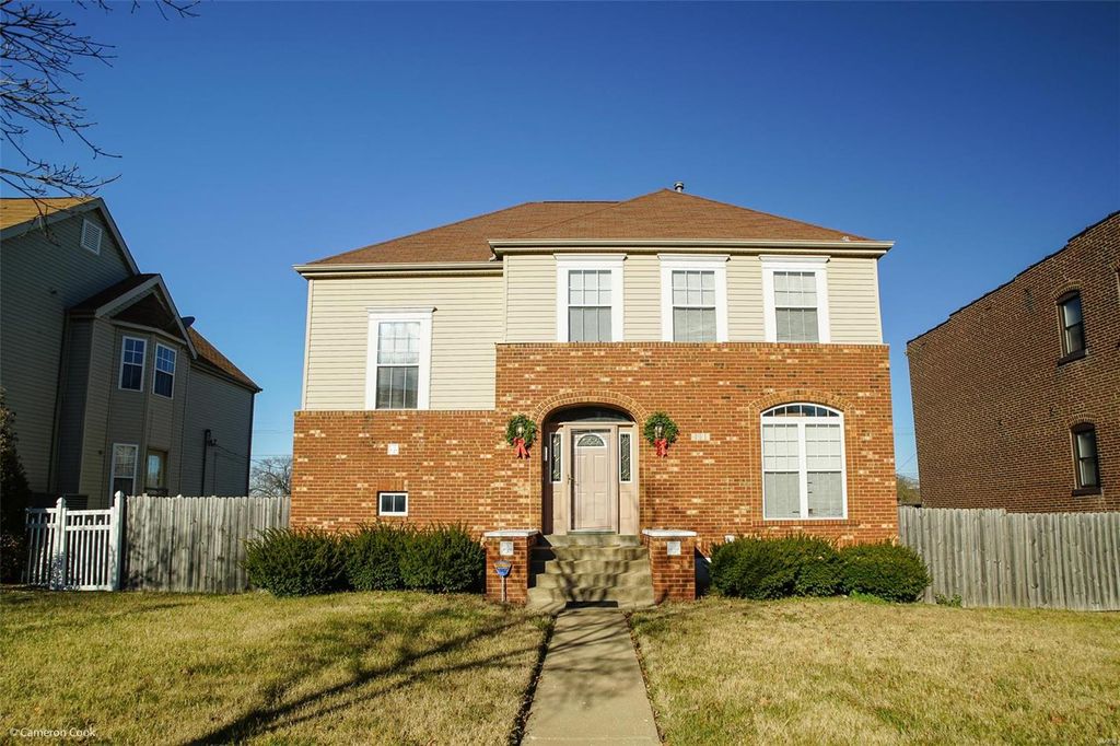 3029 Saint Vincent Ave, Saint Louis, MO 63104