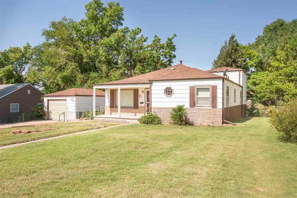 712 W 5th St, Mccook, NE 69001 Trulia