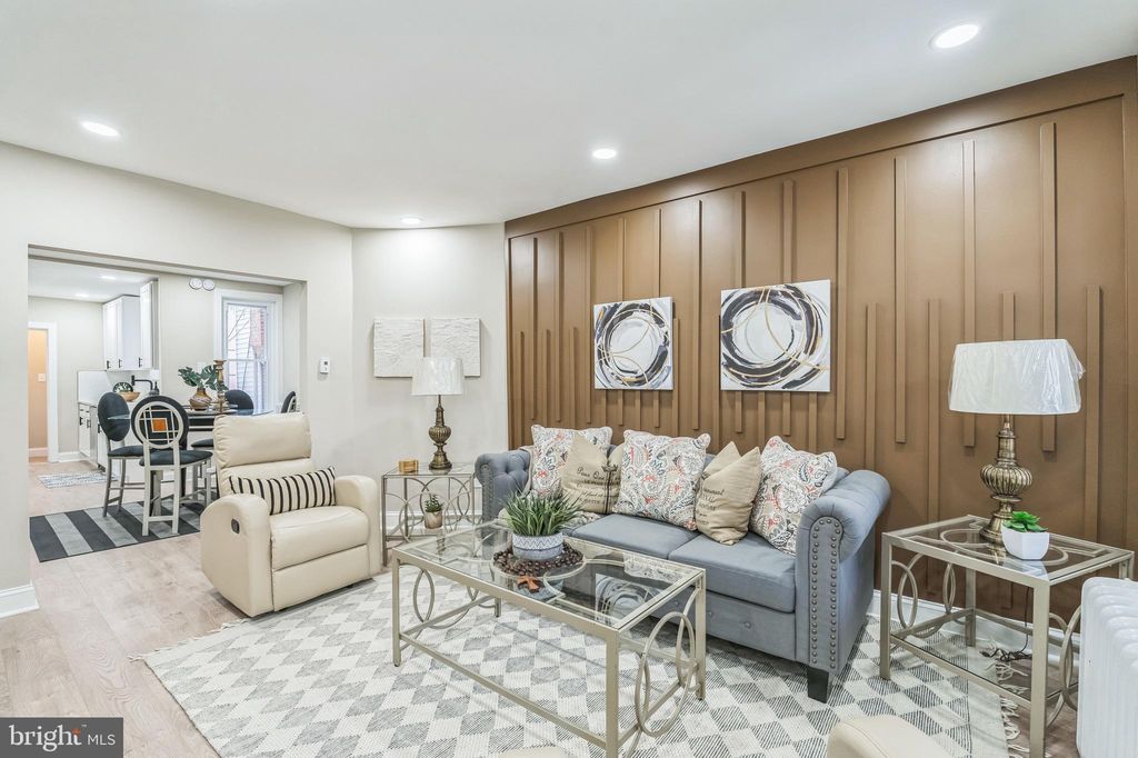 207 W  Albanus St, Philadelphia, PA 19120
