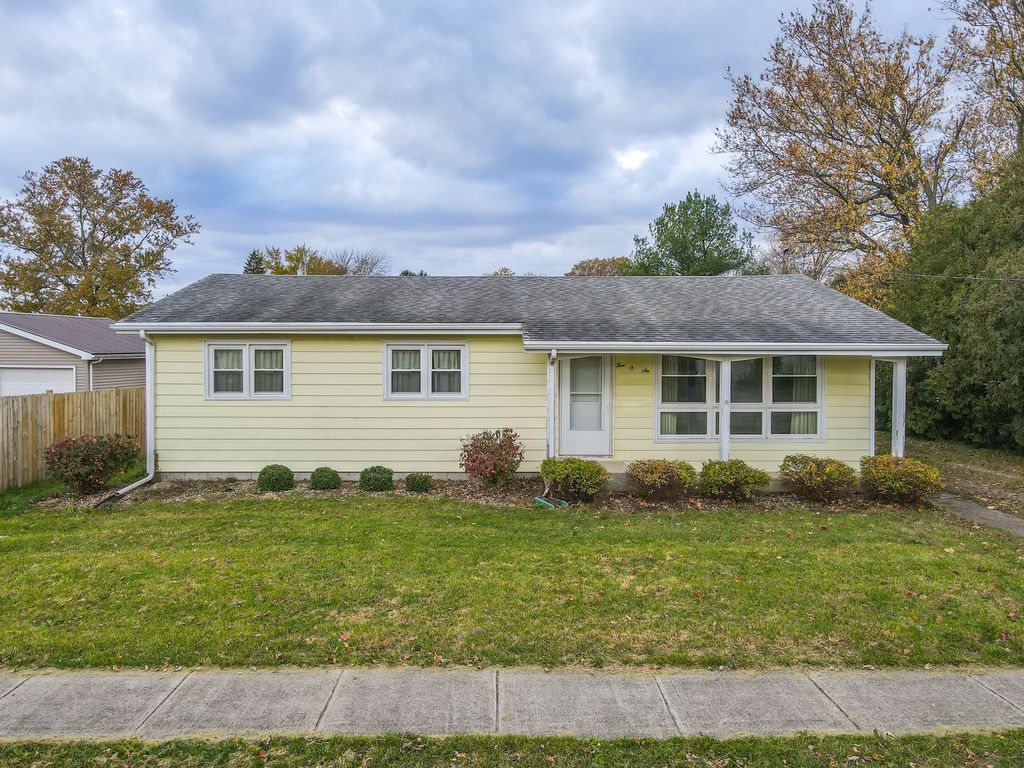 506 N Douglas St, Gilman, IL 60938 Trulia