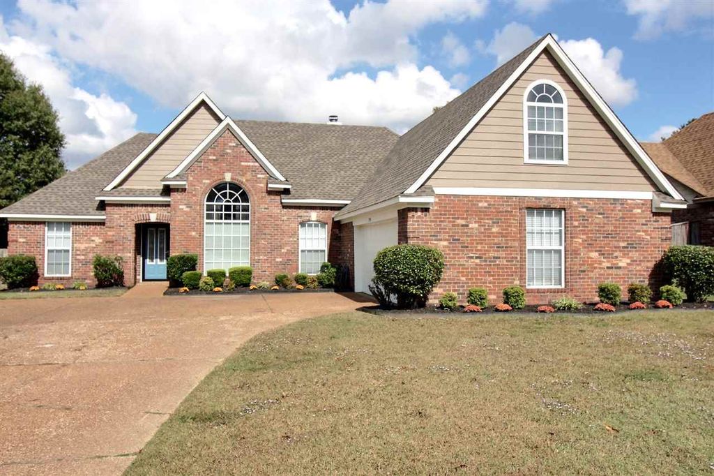 1790 Pecan Meadows Dr, Southaven, MS 38671 4 Bed, 2 Bath SingleFamily Home MLS 10087515