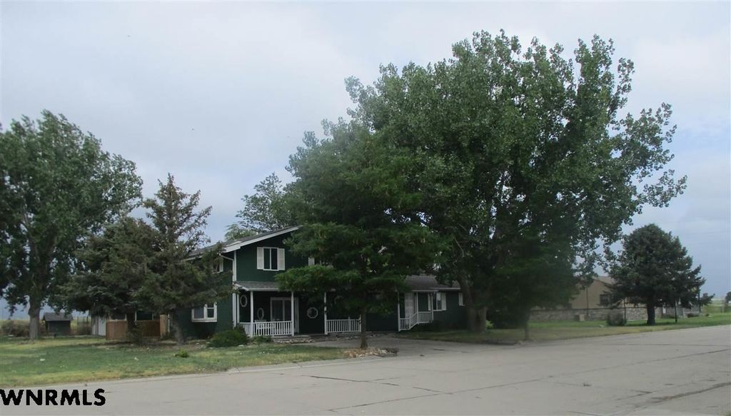 903 Avenue C, Minatare, NE 69356