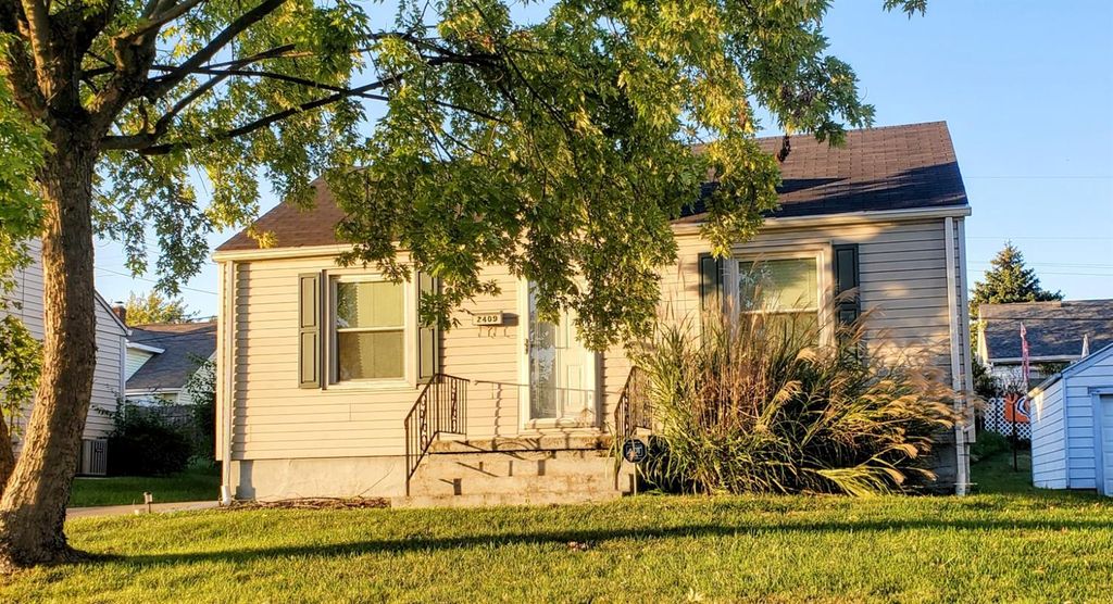 2409 Roosevelt Blvd, Middletown, OH 45044