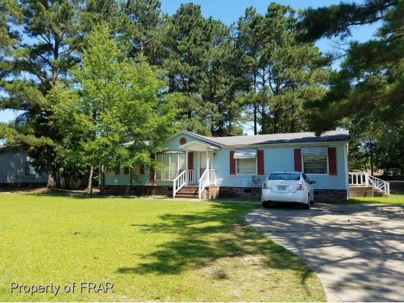 410 Dunrobin Dr, Raeford, NC 28376