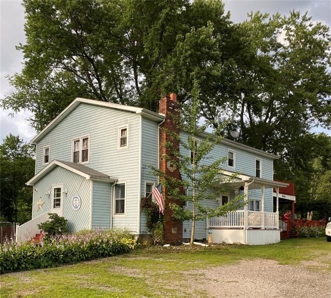 41 Dermond Rd, Hermitage, PA 16148