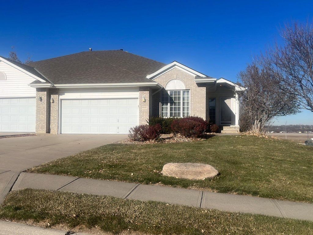 2818 Eagle Hills Cir, Papillion, NE 68133 Trulia