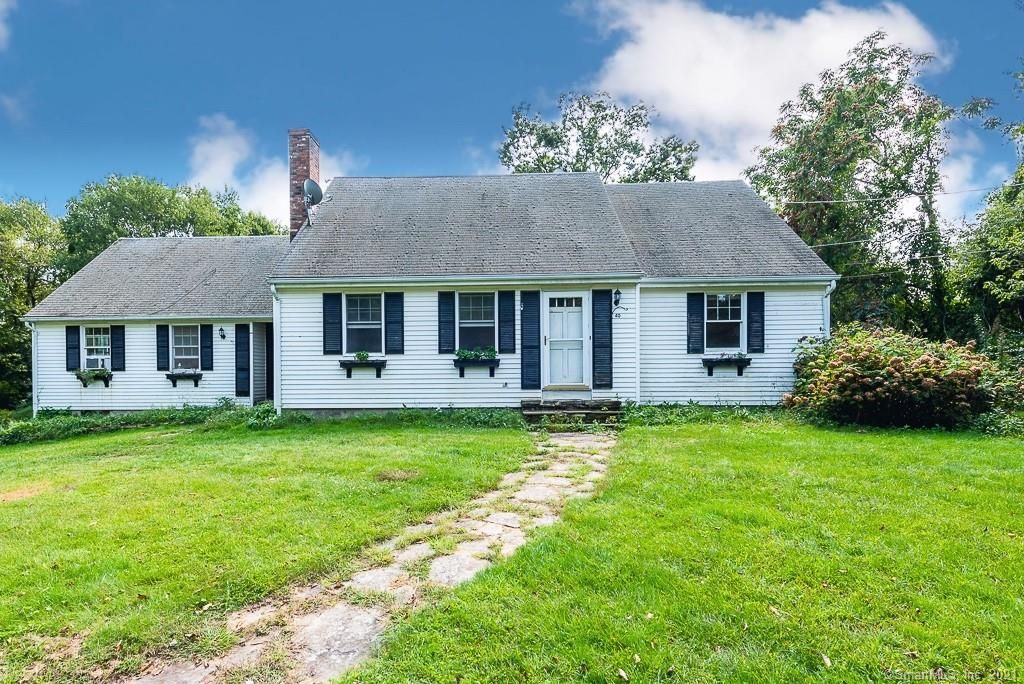40 Old Country Rd, Colchester, CT 06415