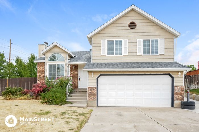 1194 W 2600 N, Layton, UT 84041