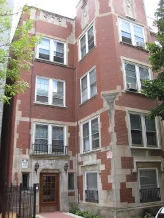 5727 N Winthrop Ave, Chicago, IL 60660