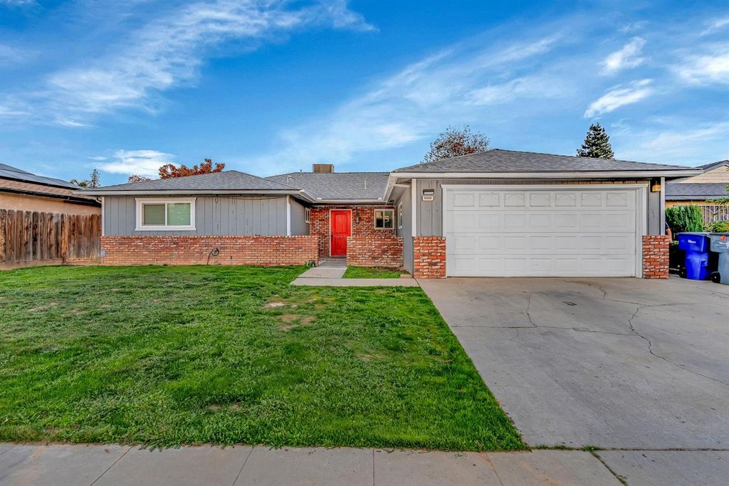 4408 N Prospect Ave, Fresno, CA 93722