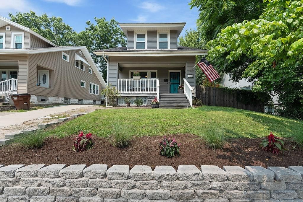 6740 Bramble Ave, Cincinnati, OH 45227