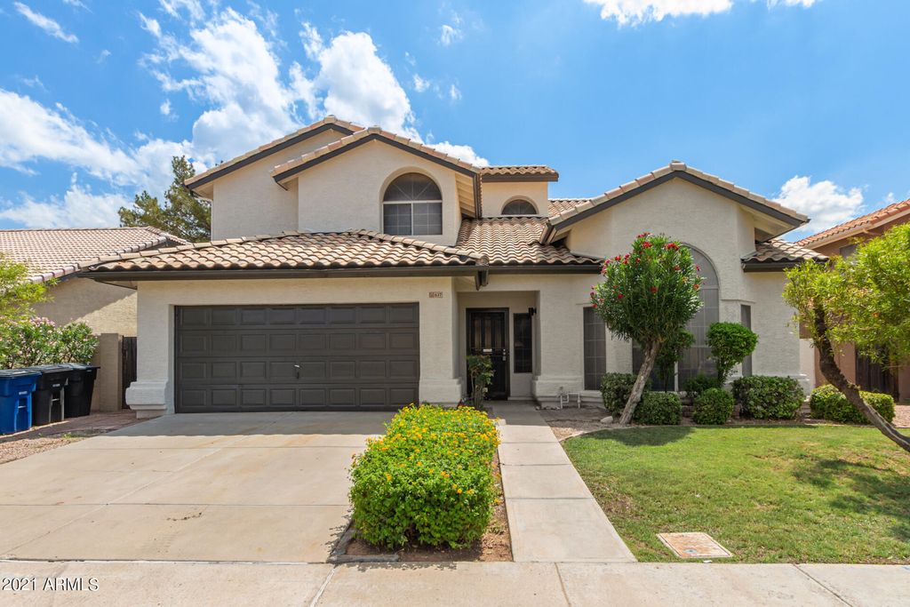 637 W Comstock Dr, Gilbert, AZ 85233