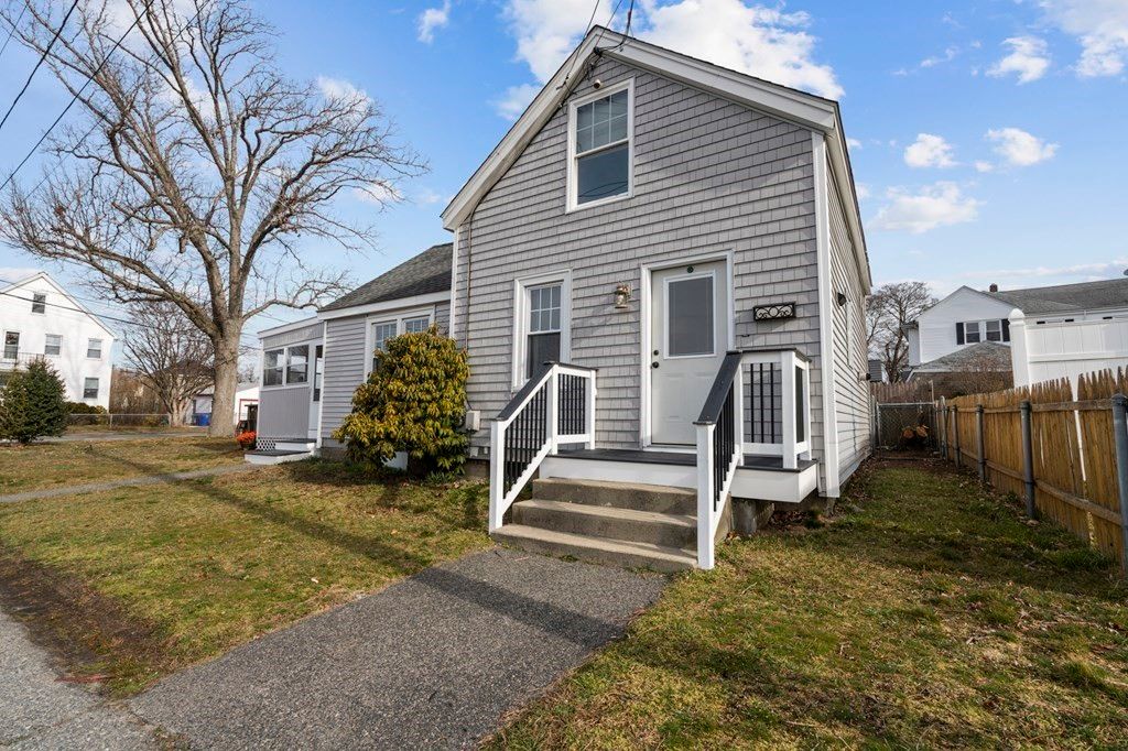 40 Brown St, East Providence, RI 02914 Trulia