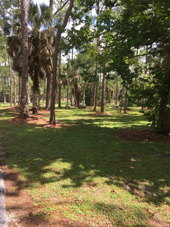 5810 Westport Ln, Naples, FL 34116