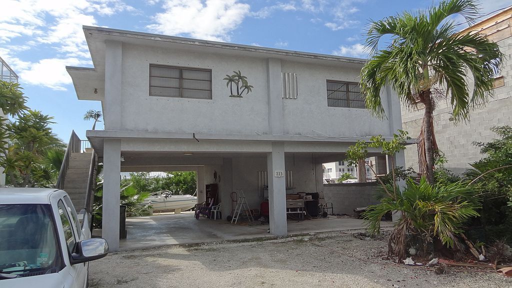 223 Plantation Ave, Tavernier, FL 33070
