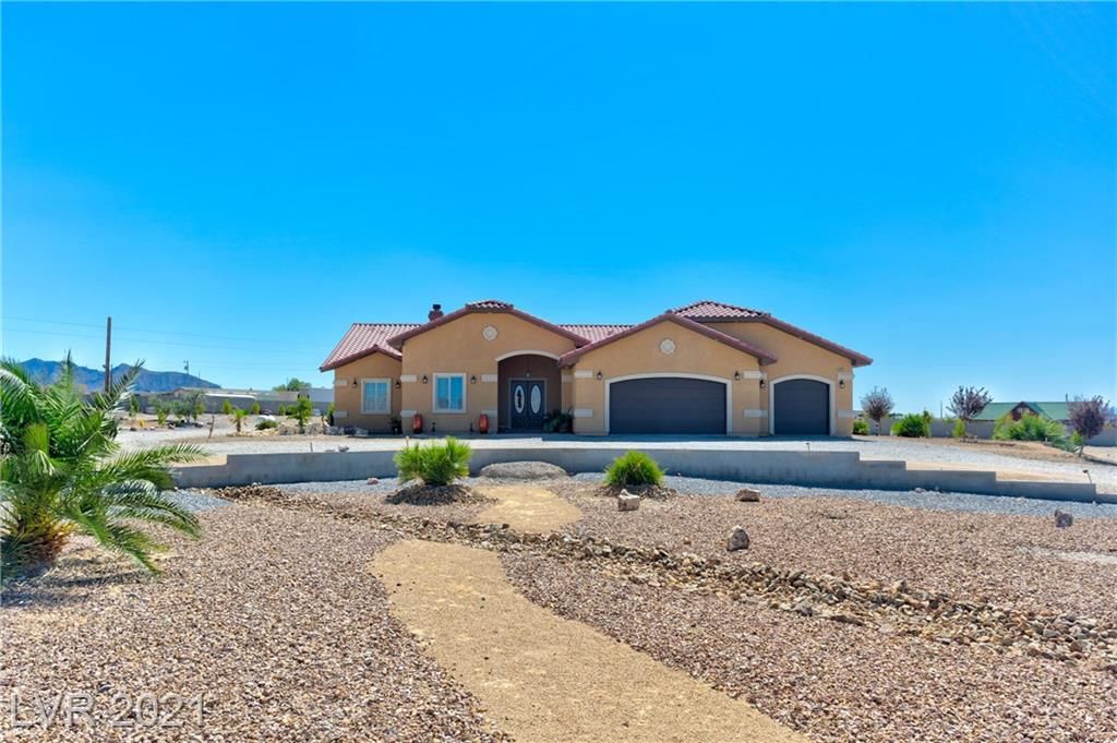 2281 Winona Way, Pahrump, NV 89060