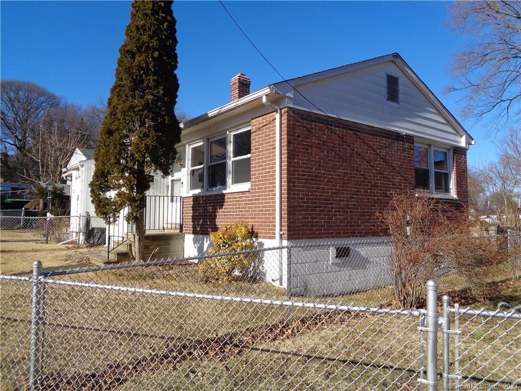 24 Underwood Ct, Stratford, CT 06614 Trulia