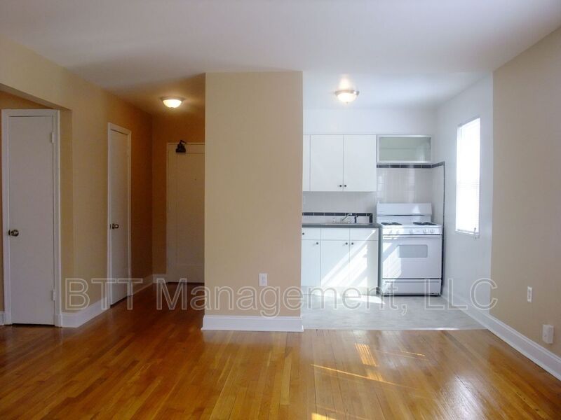 4013 38th St #202, Brentwood, MD 20722