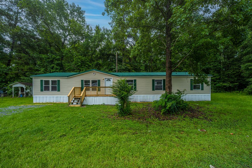 265 Cherry Ln, Saint George, SC 29477