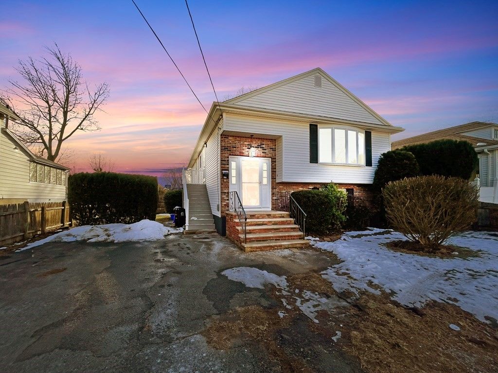 484 Medford St, Malden, MA 02148