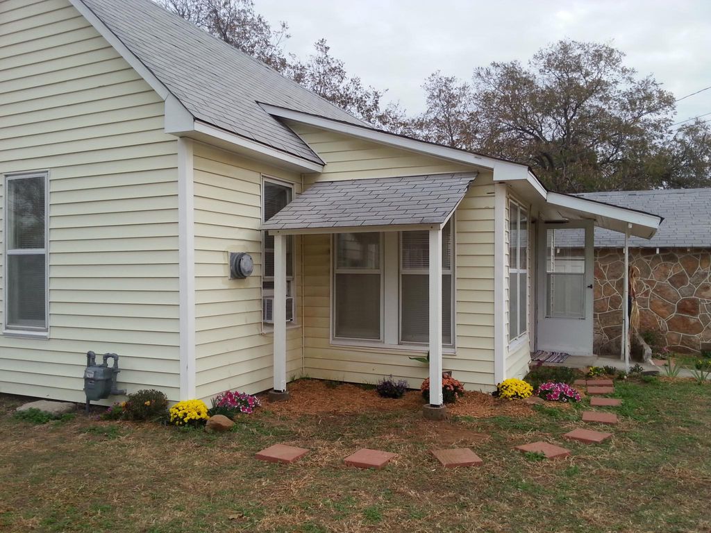 108 W Bois D Arc St, Nocona, TX 76255 Trulia