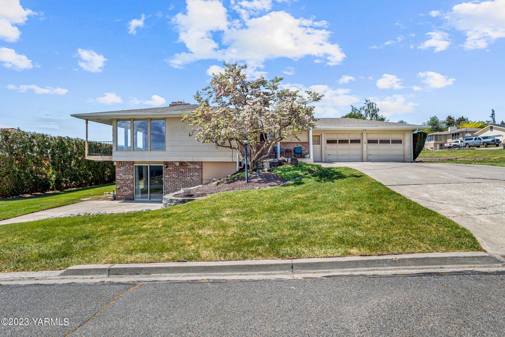 6202 Douglas Dr, Yakima, WA 98908 Trulia