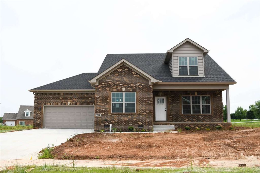 1172 Aristides Dr, Bowling Green, KY 42104