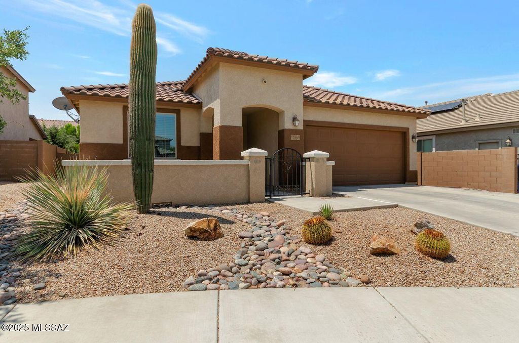 11056 E  Actinidia Pl, Tucson, AZ 85747