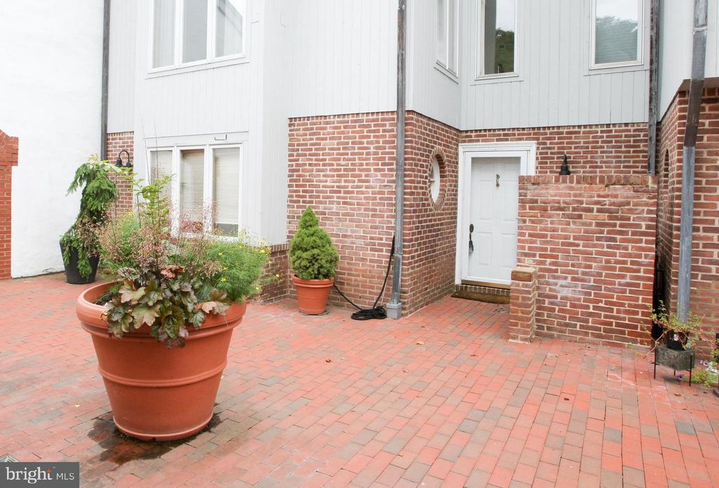 3 S Rockland Falls Rd, Rockland, DE 19732 Trulia