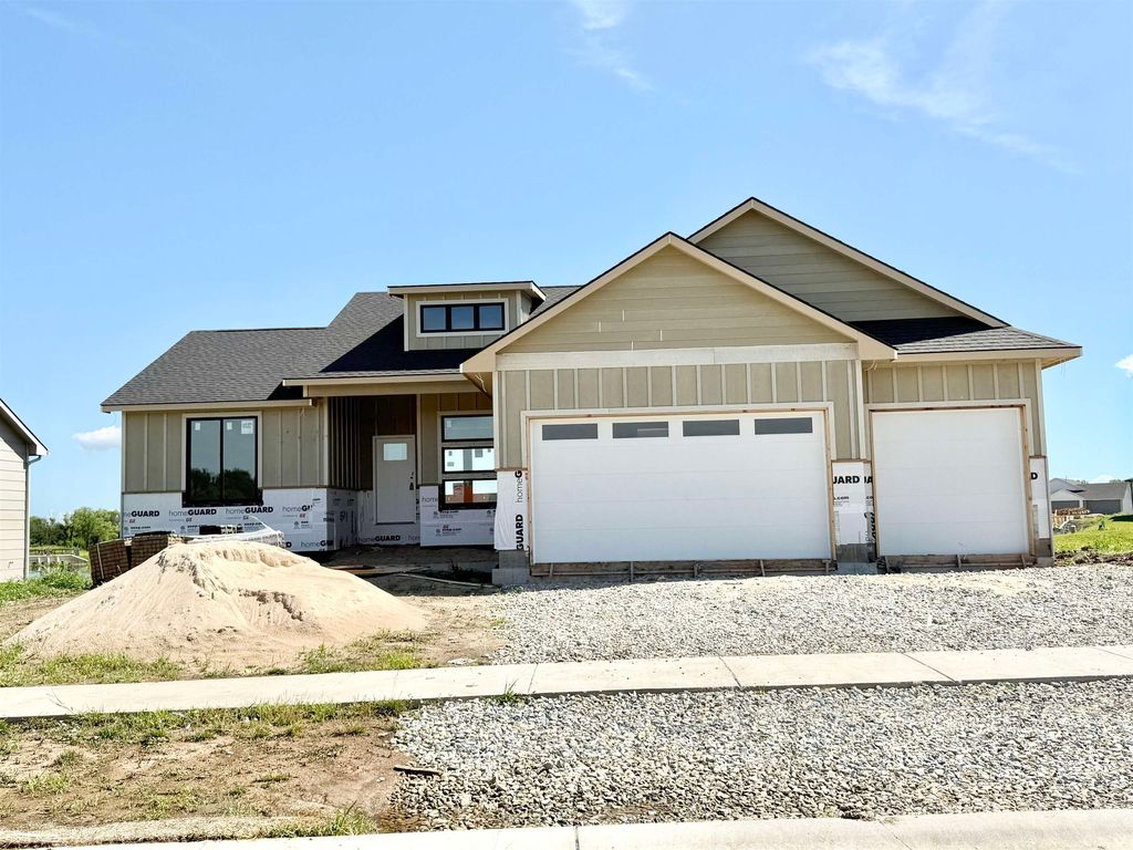 2628 S  Clear Creek St, Wichita, KS 67230