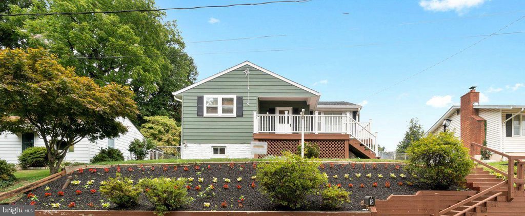 6 McTavish Ave, Catonsville, MD 21228