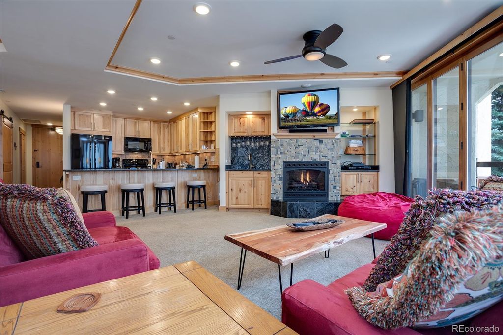 2800 Eagleridge Dr #B-2, Steamboat Springs, CO 80487