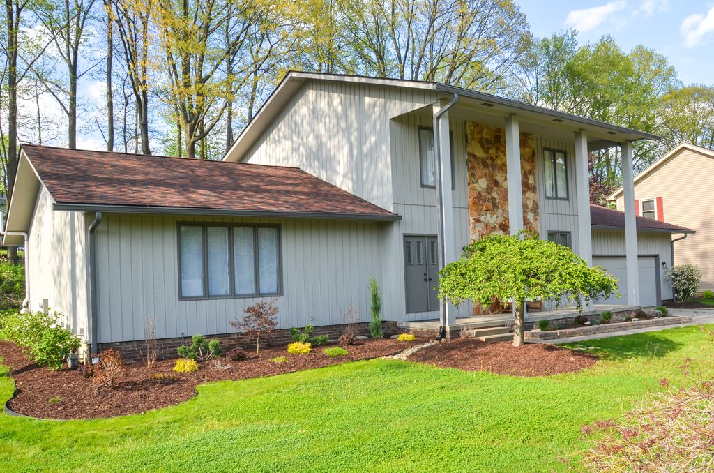 1409 Berkshire Rd, Stow, OH 44224 Trulia