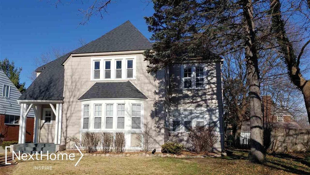1615 E Court St, Flint, MI 48503