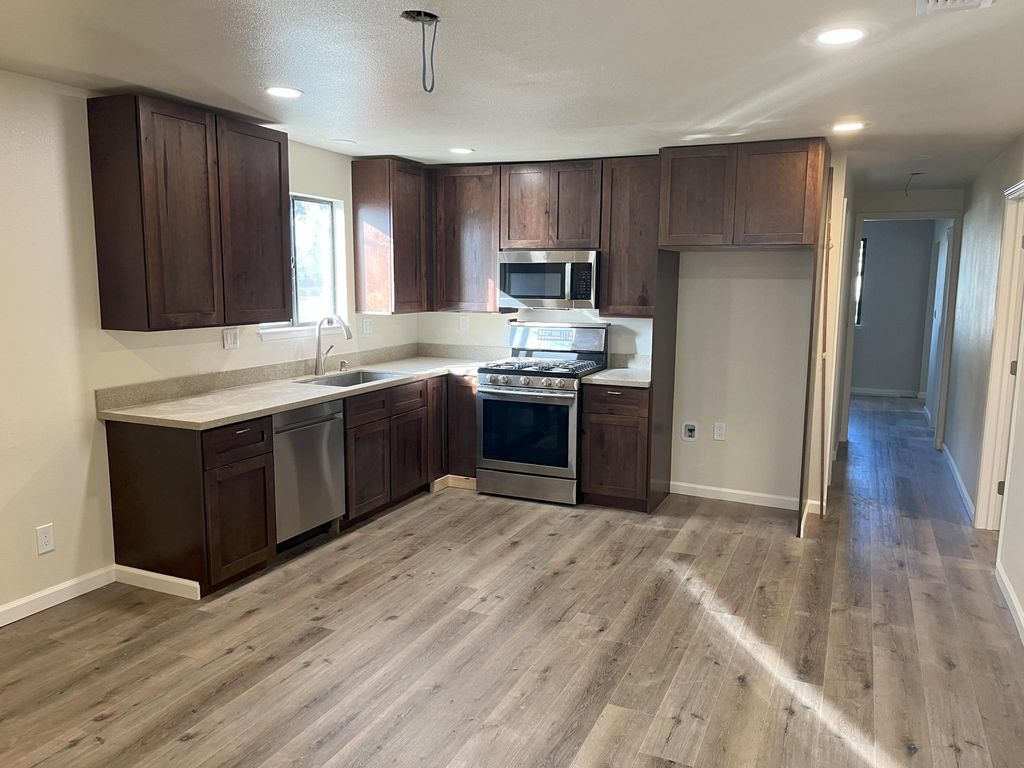 2047 Guerneville Rd, Santa Rosa, CA 95403 Trulia